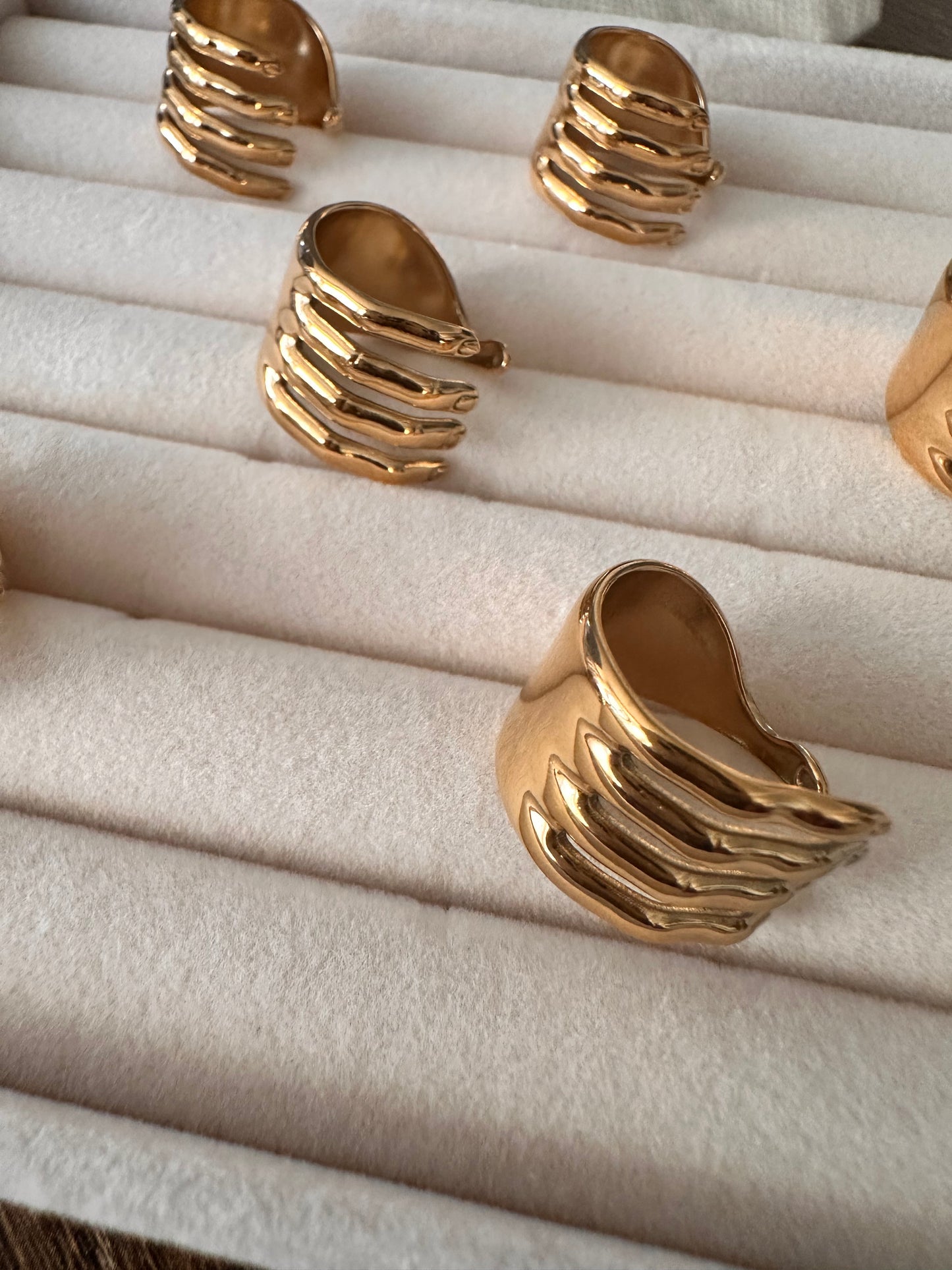 Anillo Hand