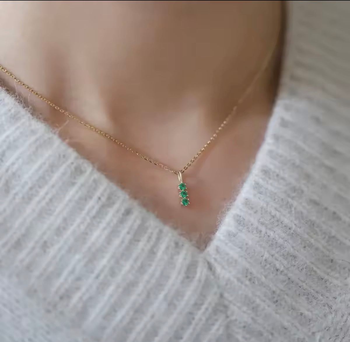 Collar Peas Pre-Ordena