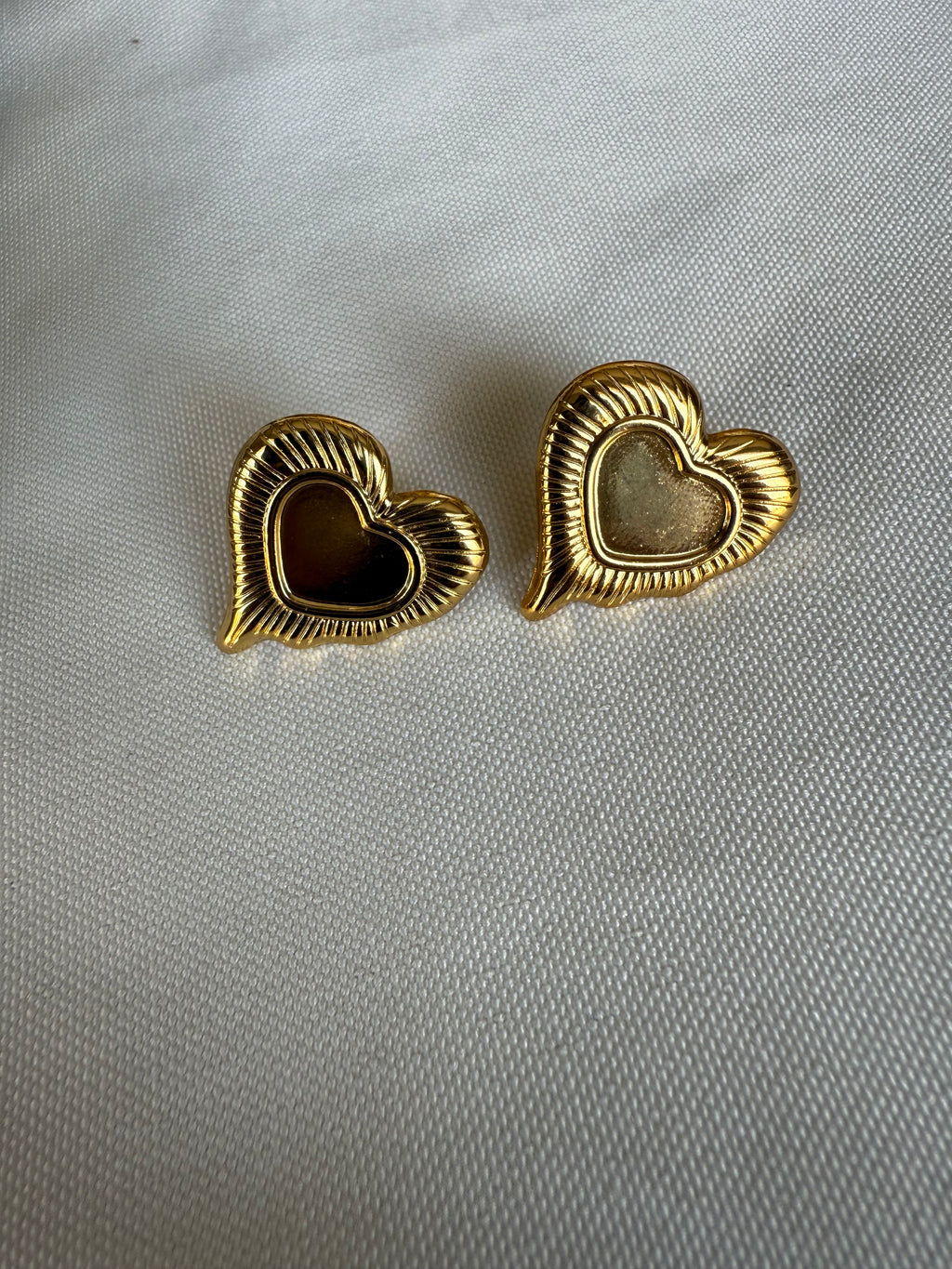 Aretes Amor
