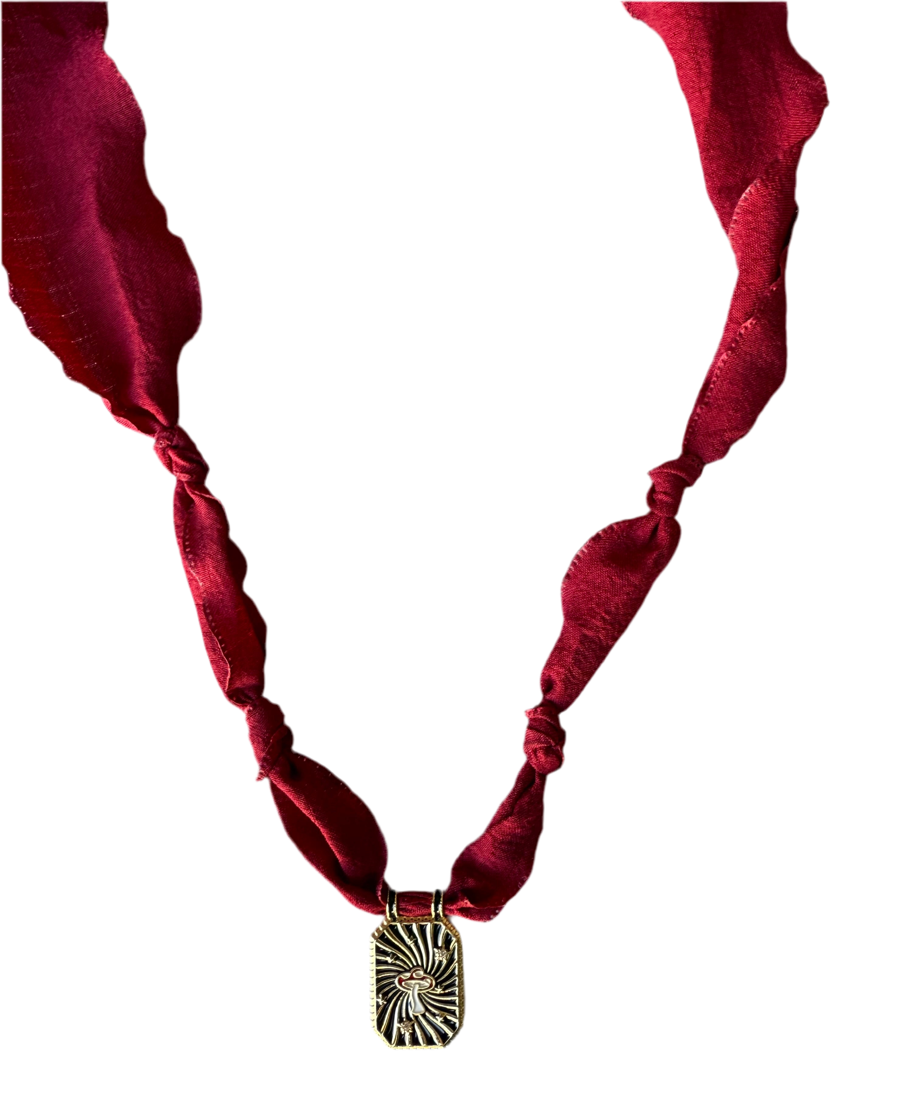 Collar Champi Guinda