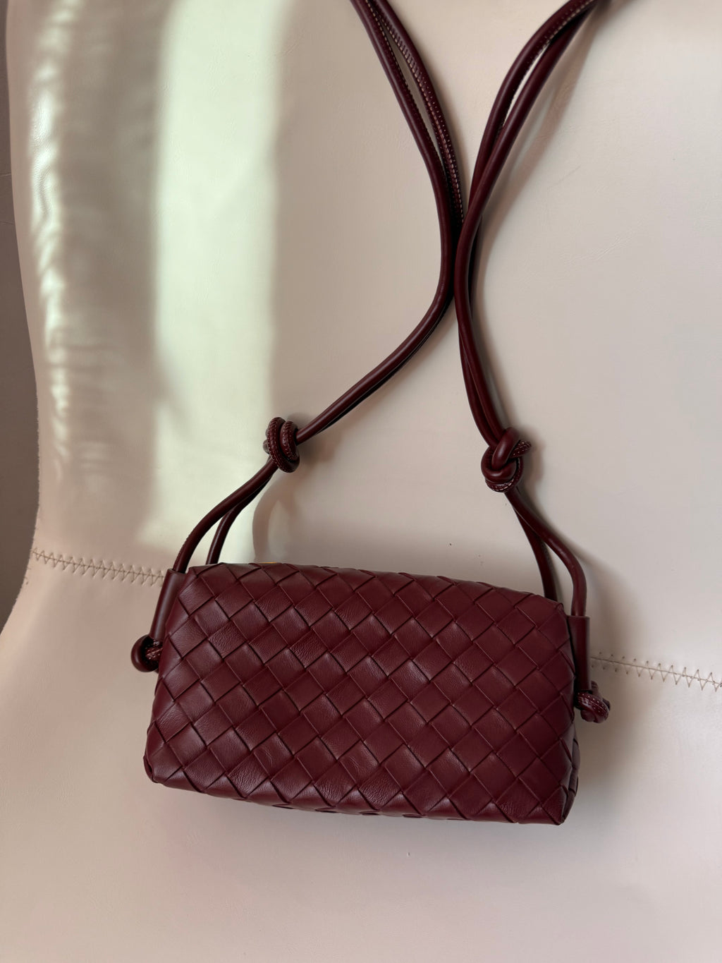 Bolsa Mónaco Guinda