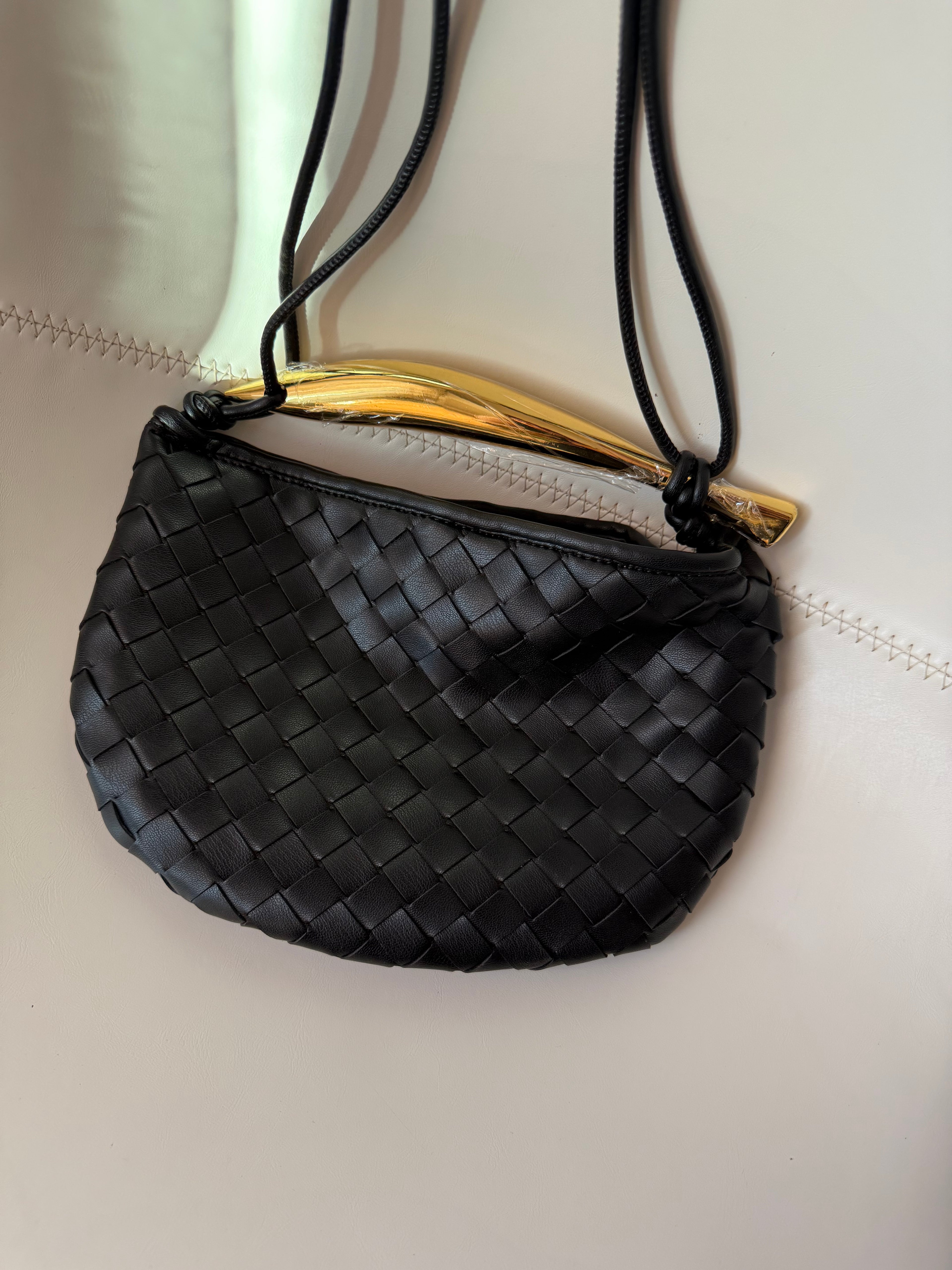 Bolsa Capri black