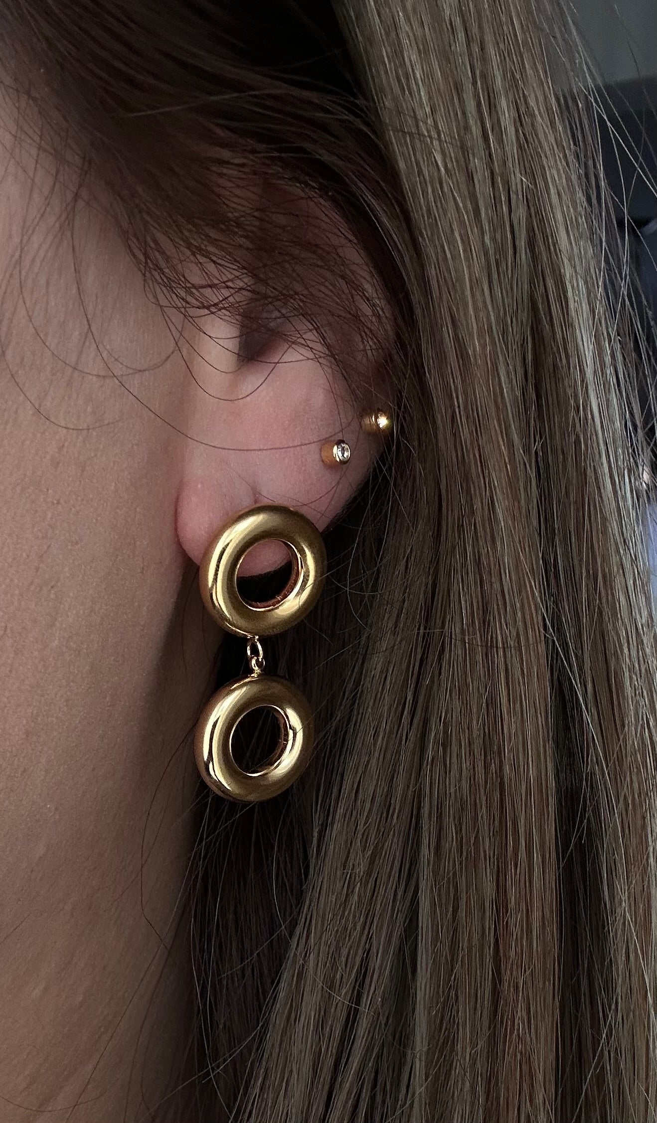 Aretes Doble Hoop Eva