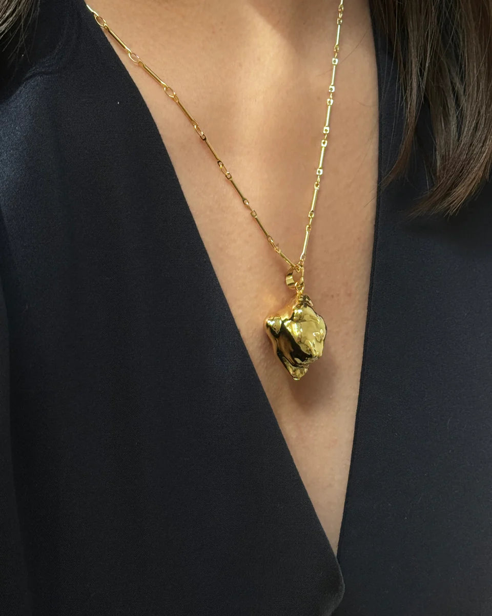 Collar pearl gold