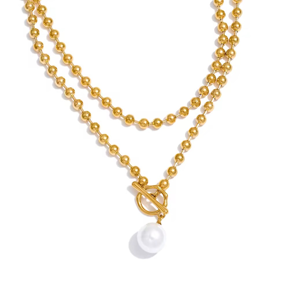 Collar Elara