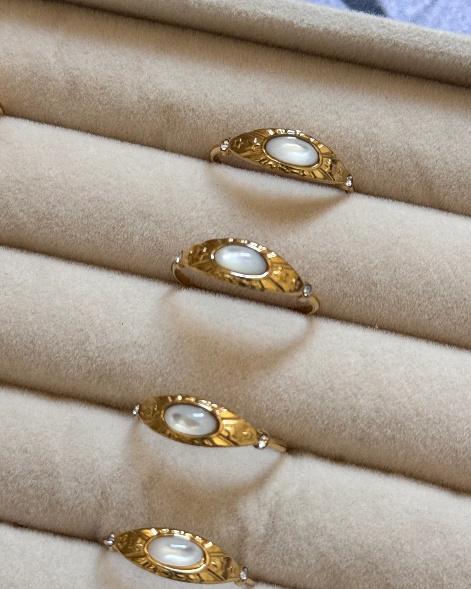 Anillo Roscoe