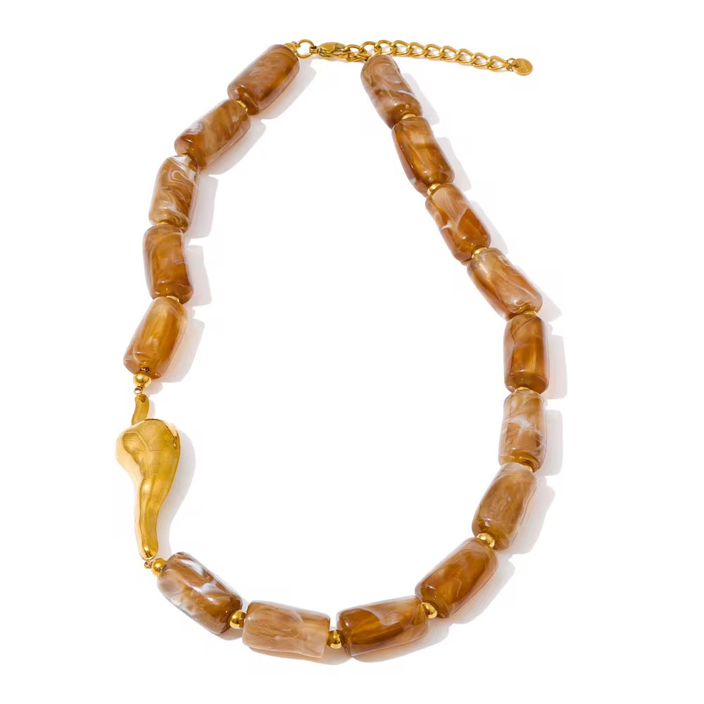 Collar Brown